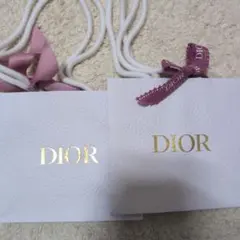 Dior紙袋　ディオール　リボン　ピンク　ホワイト