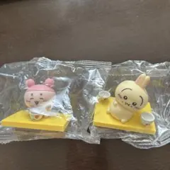 新品未開封　ちいかわ×松屋 コラボ フィギュア うさぎ と古本屋セット　鬼カレー