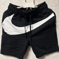 NIKE ショートパンツ