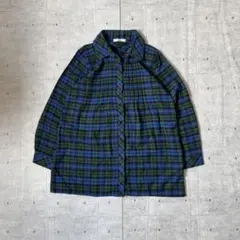 ロワズィール リネン断ち切りフリルカラーブラウス チェック柄 
