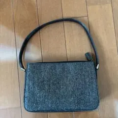 デニム風黒ショルダーバッグ 約25cm x 15cm