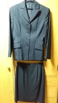 【就活スーツ】SABRINA　ダークグレー ジャケット スカート2点セット