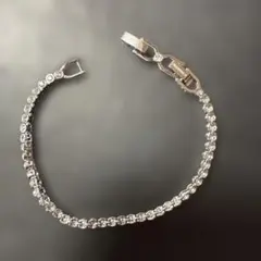 ★美品未使用に近い★SWAROVSKI シルバー クリスタル ブレスレット