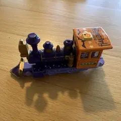 Item thumbnail for item fabc376b-d6df-4774-833c-d346a9749667