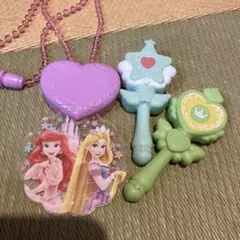 ディズニープリンセス　ペンダント　ステッキ