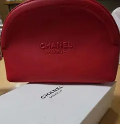 CHANEL 革製化粧ポーチ