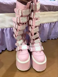 Item thumbnail for item 6768de9d-835d-4824-abe0-4d8a0f62f524