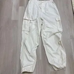 GU ホワイト カーゴパンツ