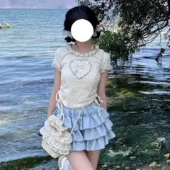 レトロ小花柄トップス + 水色フリルスカート セットアップ