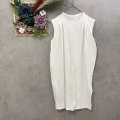 530【ローリーズファーム】袖なし　トップス　白　無地　ゆったり　丈長め