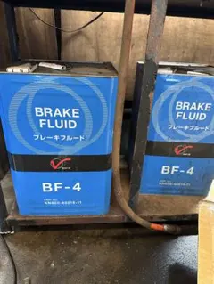 送料無料 ニッサン製　ブレーキフルードオイル BF-3　18L　一斗缶　ドット3 送料無料 ニッサン ブレーキフルードオイルBF-3 18L一斗缶ドット3