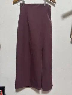 【美品】アースミュージック&エコロジー　スリット入りロングスカート