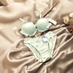 Item thumbnail for item 94a3e6a3-6154-456d-8c32-61a52f80dd10