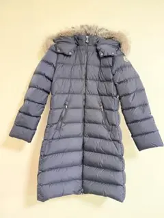 美品！！モンクレール　abell 12aネイビー