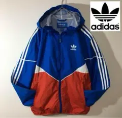 【個性派古着】アディダス　ライトアウター　ナイロンジャケット　フーディーXL相当