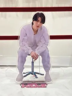 BTS SUGA アクリルスタンド ホワイト ポリスバス付き