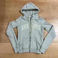 【美品☆】アバクロ　アップリケロゴパーカー②　S