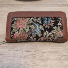 Item thumbnail for item 323b9809-c5ff-416c-81ad-c36d48f20562