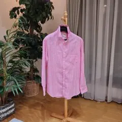 ほぼ未使用:THE SHIRT : ピンク色の長袖ブラウス