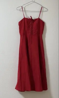 あ*う様 赤いノースリーブひざ丈ワンピース