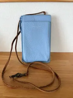 スマホショルダーバッグ　スマホカバー　本革　水色