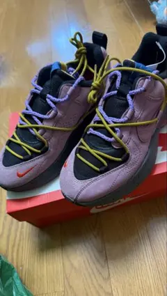 NIKE エアマックス　VIVA