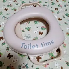 くすみピンクのトイレトレーニング補助便座