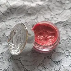 ジルスチュアート　リップバーム　フィグ＆フリージア 7g