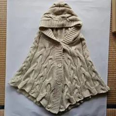 JAYRO ベージュ ケーブルニット フード付きポンチョ
