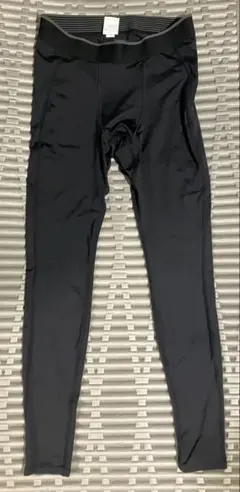 UNIQLO AIRismストレッチタイツ黒(Mサイズ)