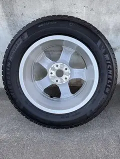 ▪︎値下げ▪︎ アウディ純正　Ｑ３用スタッドレスセット 2026年最新】audi q3 スタッドレスの人気アイテム - メルカリ