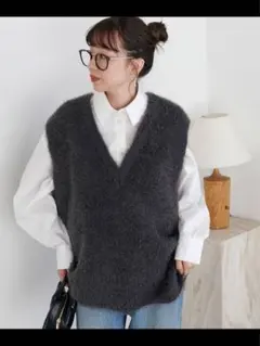 Item thumbnail for item d8fbba06-4570-42e7-bc1e-1e9d4f3c3185