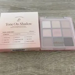 MILK TOUCH Tone On Shadow 01 Milk Firstのサムネイル