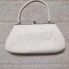 Item thumbnail for item d3f3b23c-1fdd-4be9-852b-3143884b3fe5