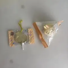 ちいかわ　うさぎセット　キャンディ　キーホルダー　フィギュア