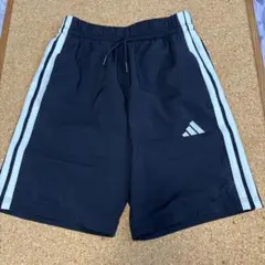 ♦️即購入OK♦️【adidas】黒 ハーフパンツ サイズ/160㎝