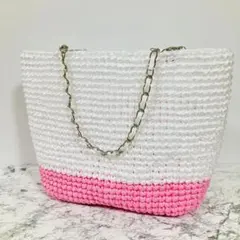 Item thumbnail for item faa1cd1d-200f-446e-a0ea-618c0ce62d95