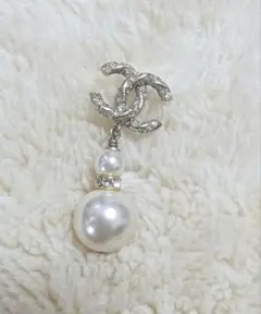 シャネル パール ピアス(両耳用)