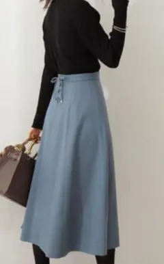 PROPORTION シャンブレーレースアップフレアスカート