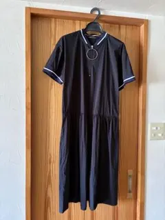 ZARA♡軽量半袖ワンピース♡濃紺♡シルバーファスナー♡M
