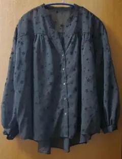 グローバルワーク　シースルー　ブラウス　シャツ　星柄　黒　М