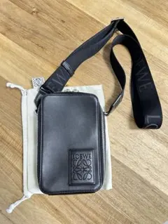 LOEWE ロエベ ショルダーバッグのサムネイル
