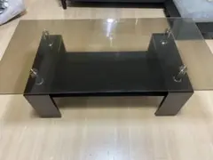 黒色ガラスローテーブル