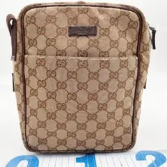 GUCCI GGキャンバス ショルダーバッグ　グッチのサムネイル