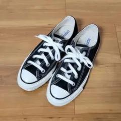 ブラックキャンバスローカットスニーカー