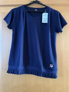 フィラ　テニスウェア　紺色トップス　Mサイズ　新品