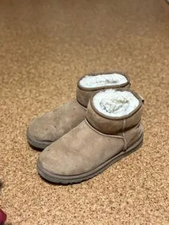 UGG ムートンブーツ ベージュ