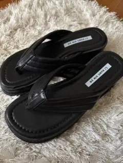 DHOLIC ステッチストラップ厚底サンダル　p415302