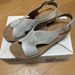 LEPSIM シルバー オープントゥサンダルLサイズのサムネイル