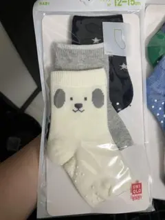 【新品未使用】UNIQLO BABY ベビー靴下 12-15cm セット（3足）